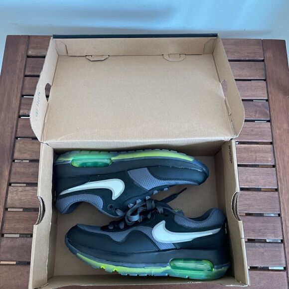 Nike Air Max Motif NN(GS) Iron Grey Volt Women Size 7.5/Big Kid 6Y(DZ5630-001) - Picture 12 of 13